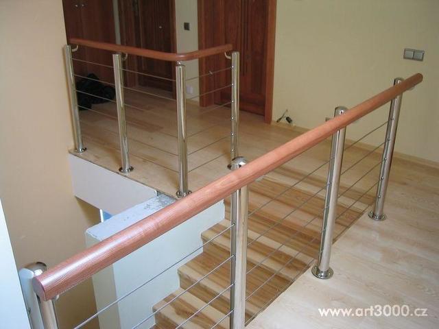 Nerez zábradlí - trend pro vás i vaše bydlení