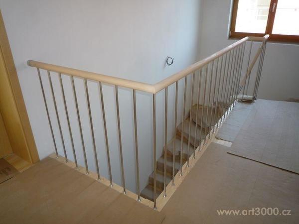 Nerezové svislé zábradlí